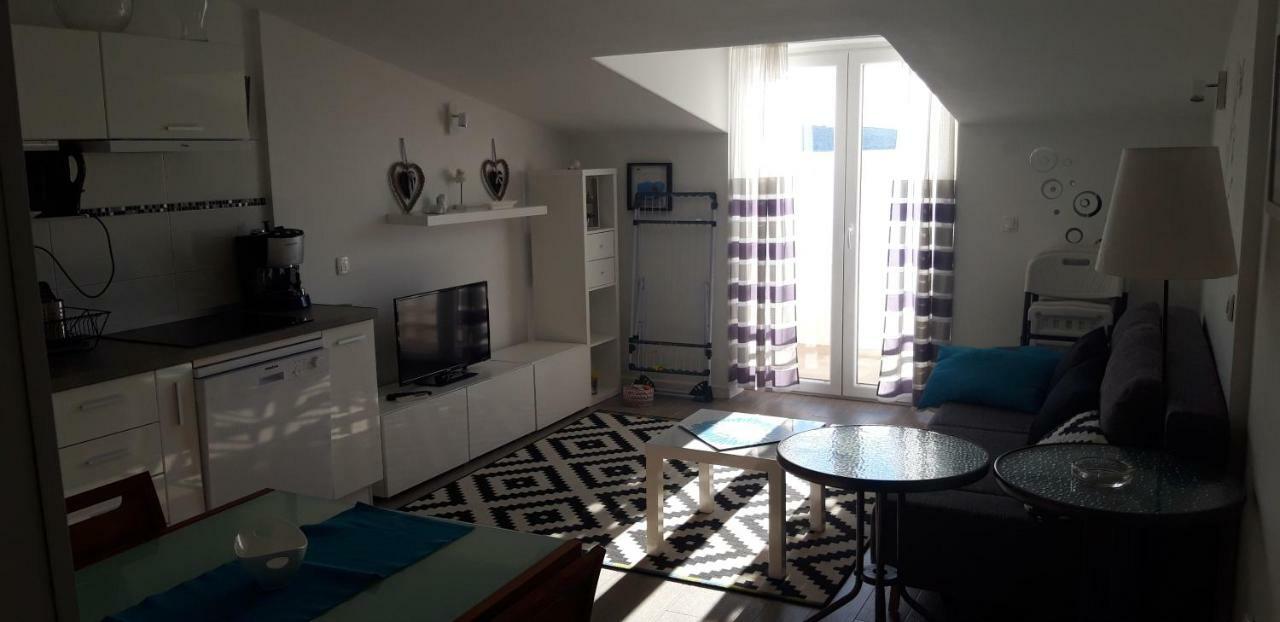 Apartmani Riva Rogoznica  Εξωτερικό φωτογραφία