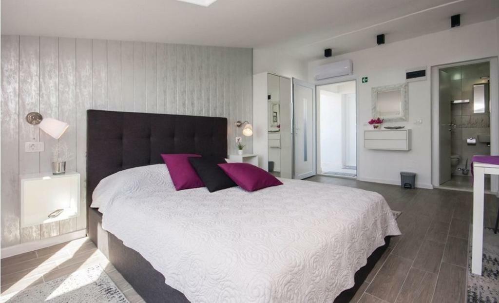 Apartmani Riva Rogoznica  Εξωτερικό φωτογραφία