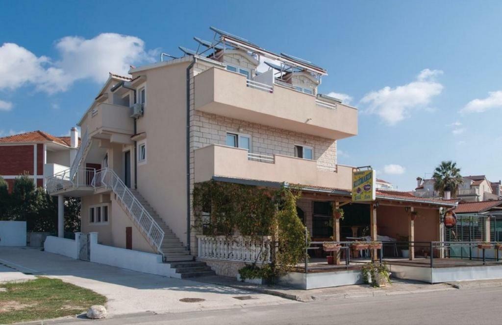 Apartmani Riva Rogoznica  Εξωτερικό φωτογραφία